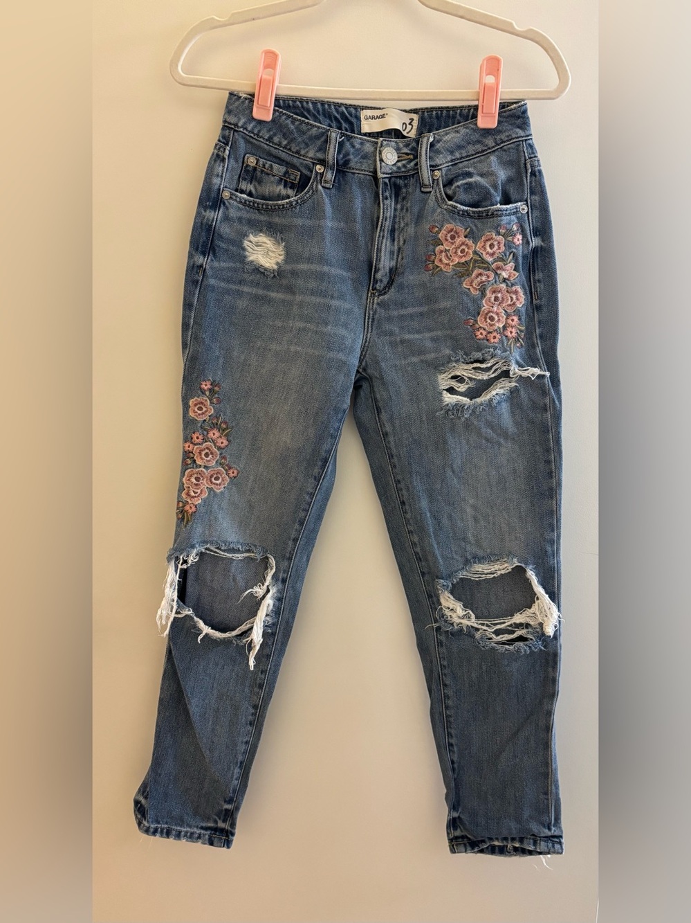 Garage Floral Embroidered Distressed Jeans Size 03